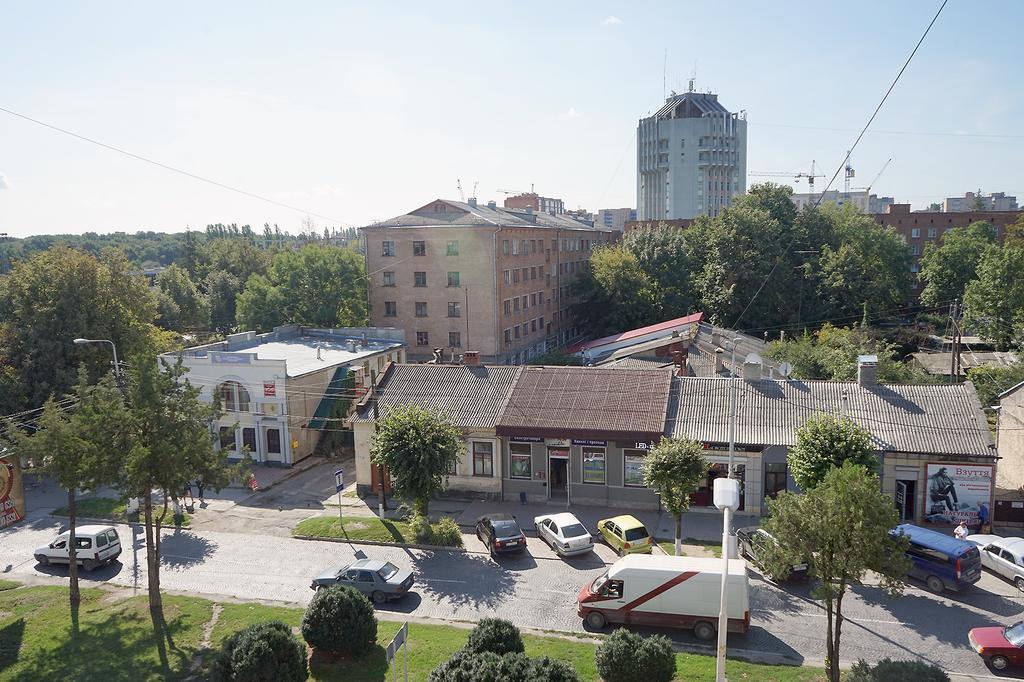 Apartment On Kniaziv Koriatovychiv Kamjanyi Potoki Kültér fotó