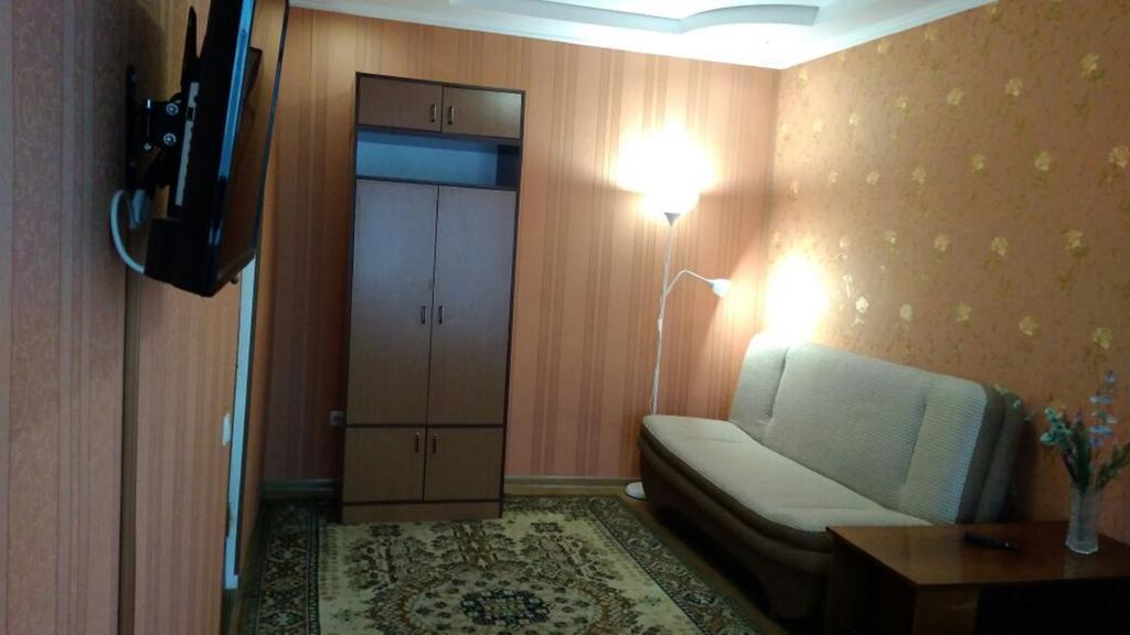 Apartment On Kniaziv Koriatovychiv Kamjanyi Potoki Kültér fotó